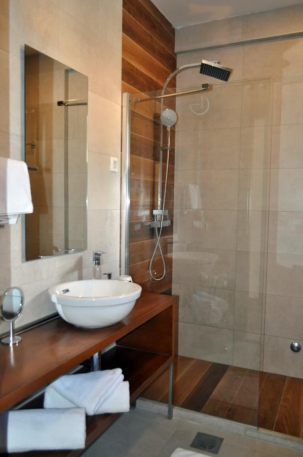 Chill And Go Aparthotel Budva Bagian luar foto