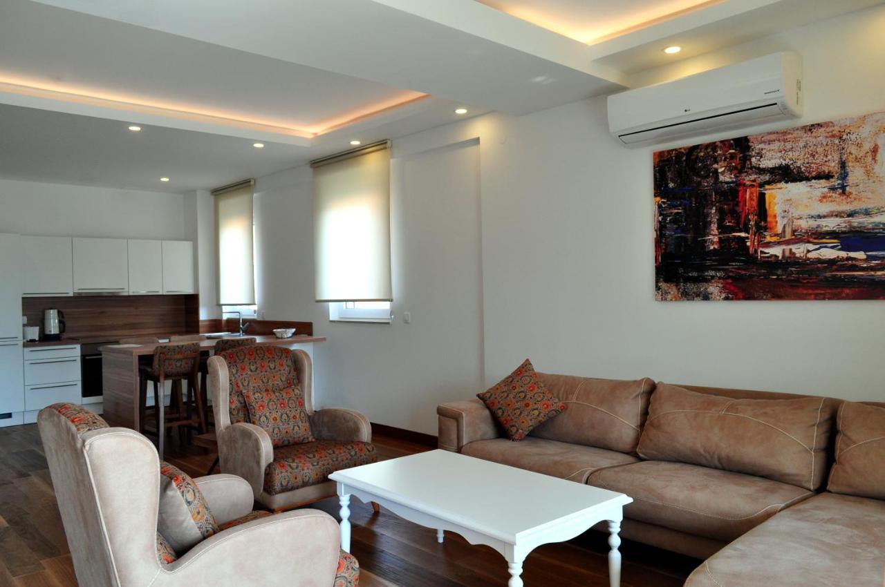 Chill And Go Aparthotel Budva Bagian luar foto